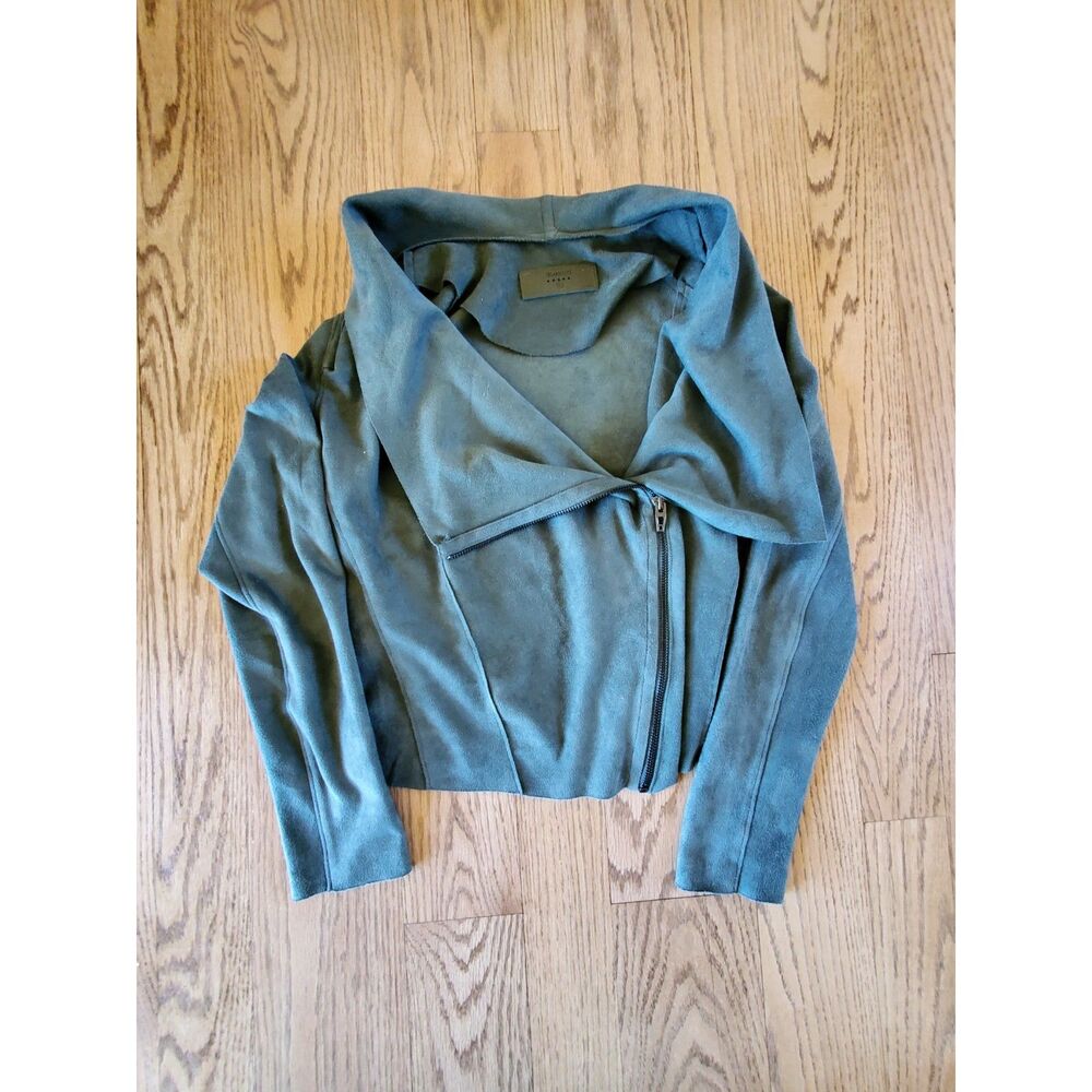 BLANKNYC Women's XS Faux Suede Light Jacket Diagonal Zip Olive Green EUC